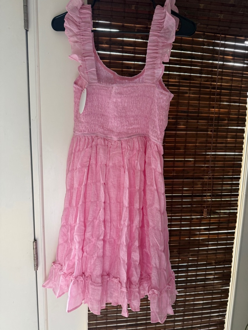 Umgee women's pink Umgee smocked flutter sleeve mini dress, nwt , sz S , nwt 🩷 - Picture 5 of 6